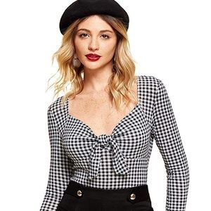 FLATTERING gingham top